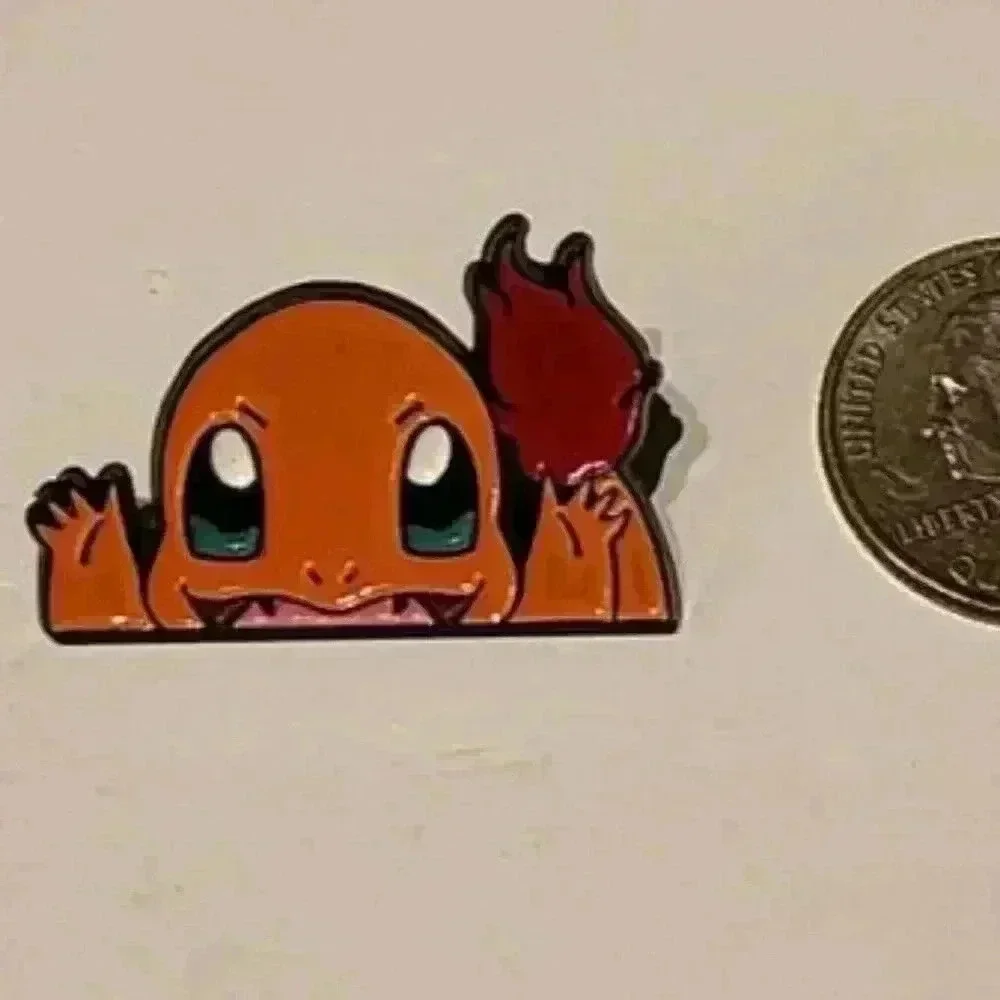 Independent peeking charmander